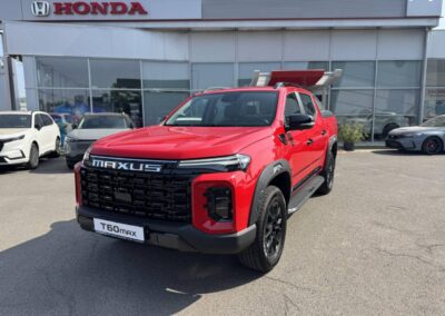 MAXUS Premium Utility SUV (Red Edition)